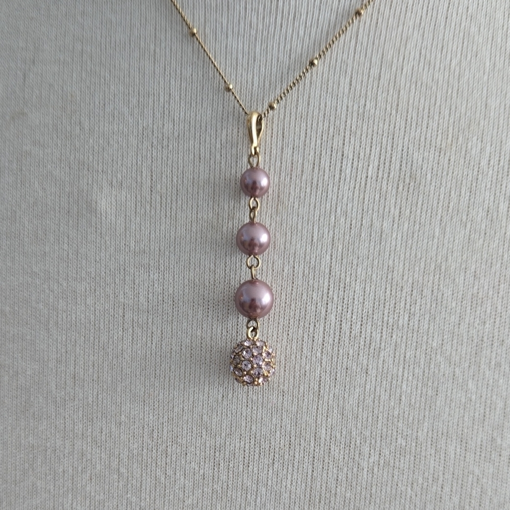 Vintage Costume Gold and Pink Pearl Necklace